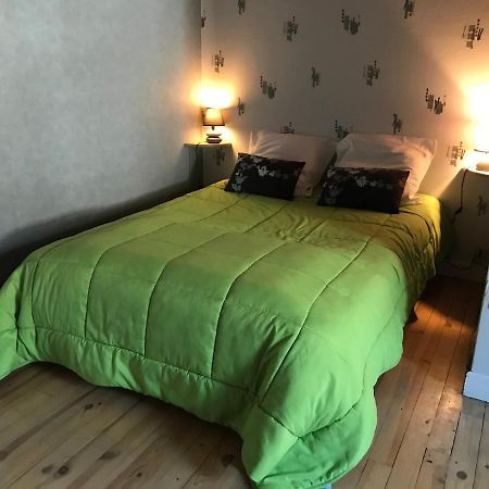 Gite Chez Regine Marcenat  Exterior photo